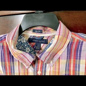 Men’s TOMMY HILFIGER Shirt GREAT Condition!